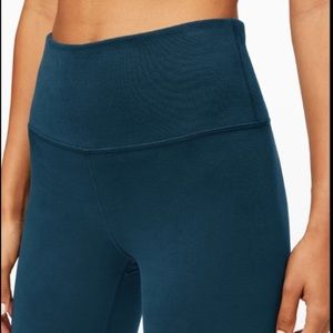 Lululemon Morning Light HR Tight 28”